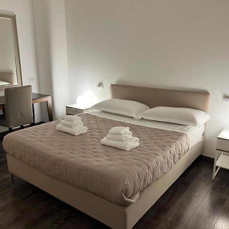 Central Apartment Matera Esterno foto